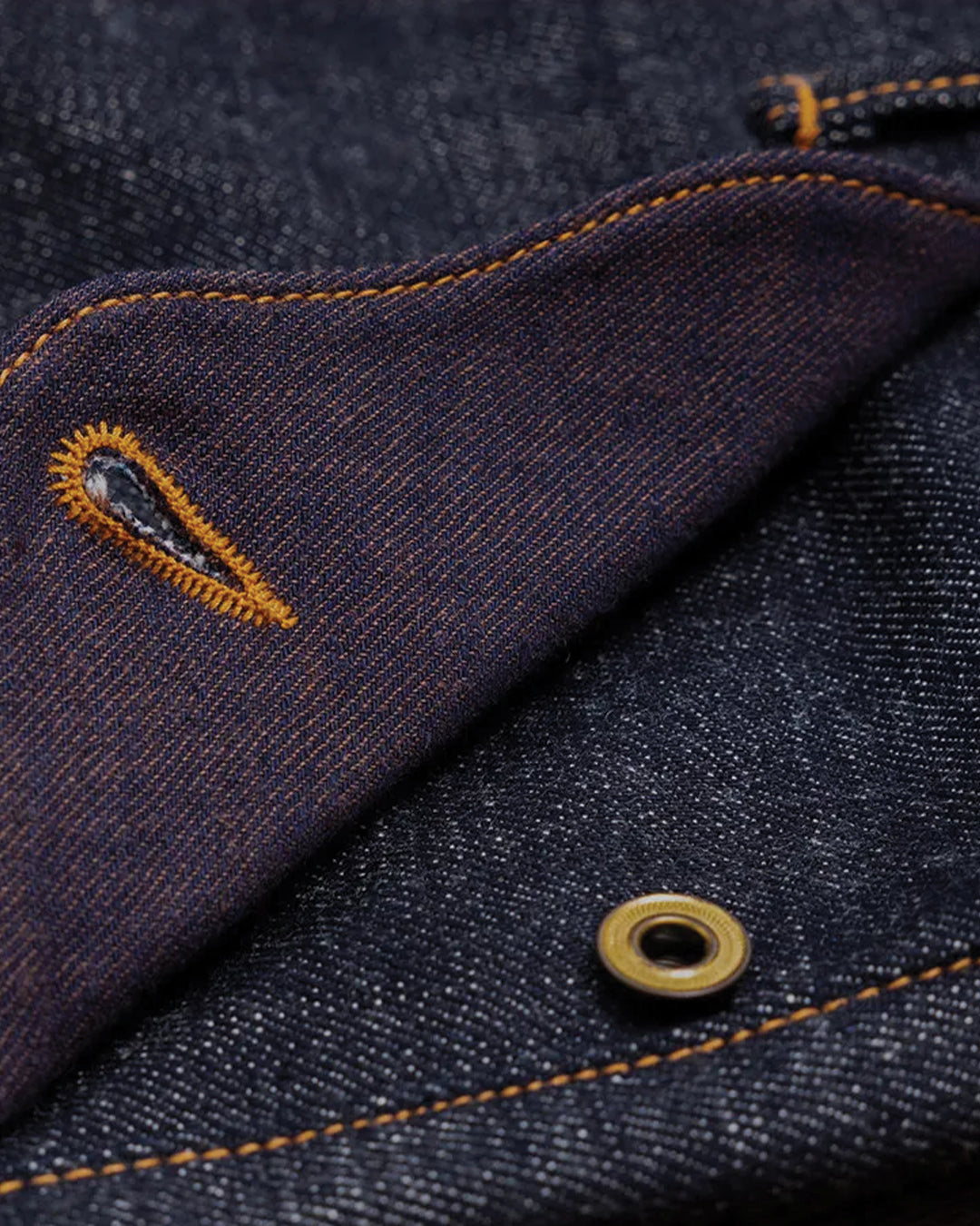 Vaqueros Selvedge con Efecto "Sun Cast"