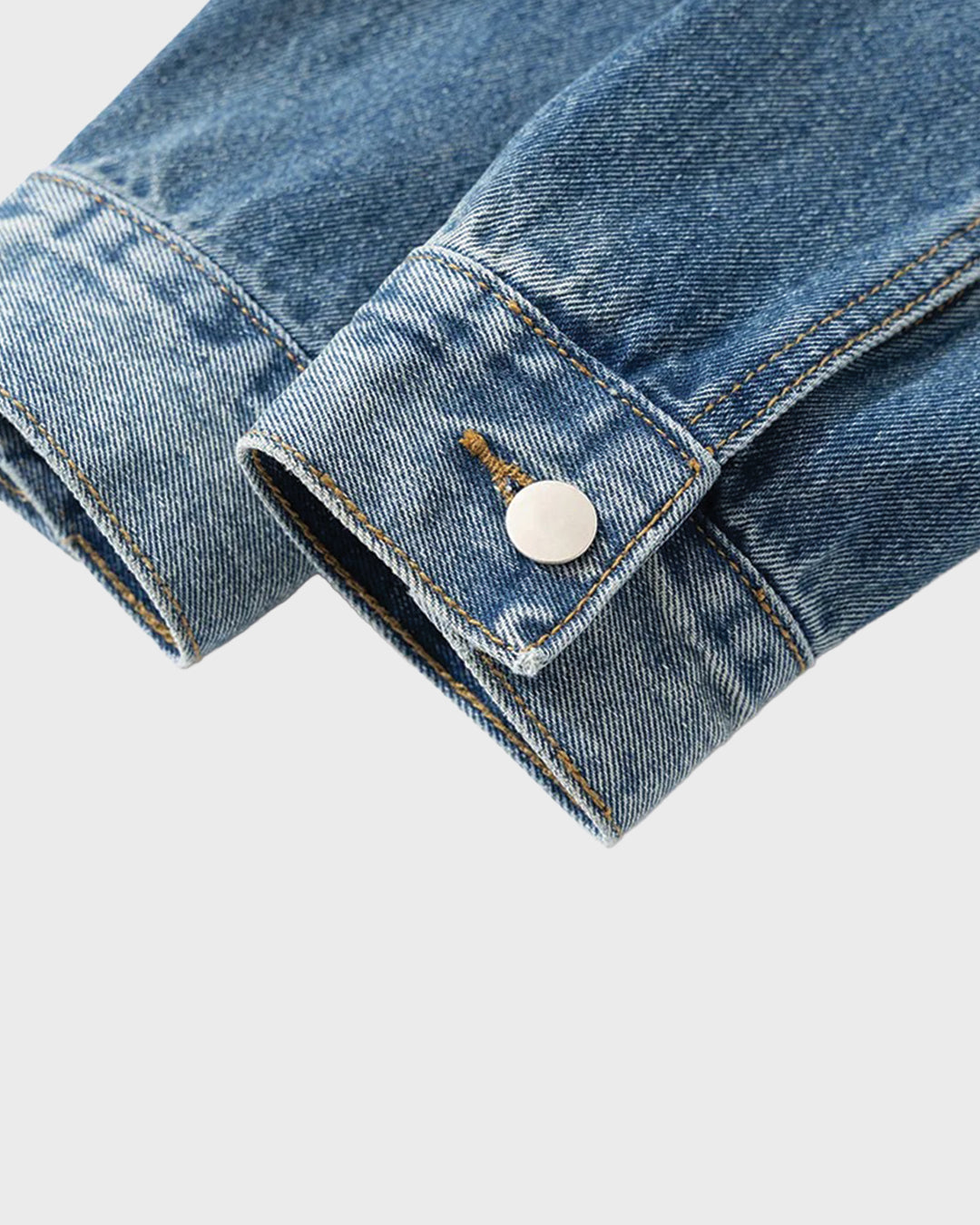 Chaqueta vaquera con botones de palanca