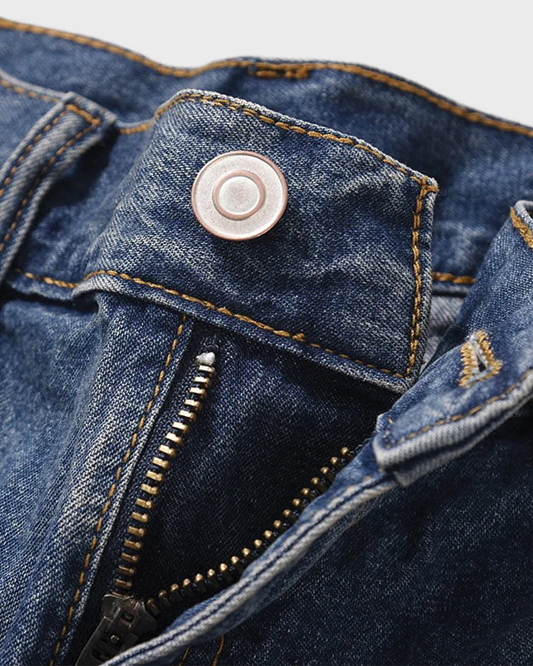 Shorts di jeans effetto candeggiato con bandana