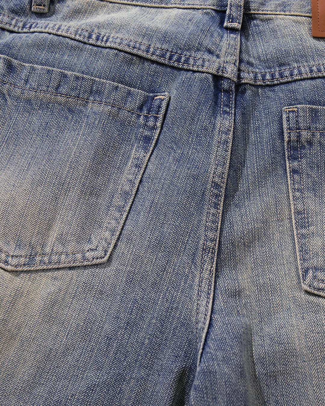 Vaqueros acampanados beige lavados