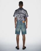 Shorts di jeans effetto candeggiato con bandana