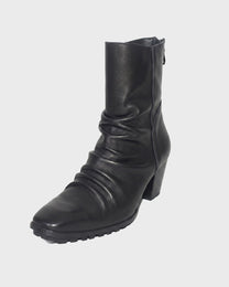 The Cavalier Boot