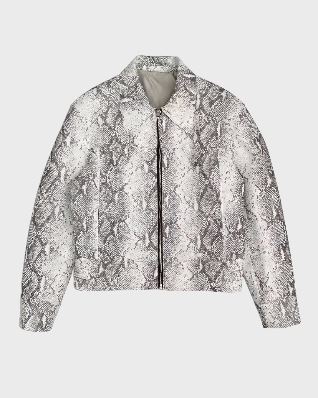 Chaqueta de piel con estampado de serpiente