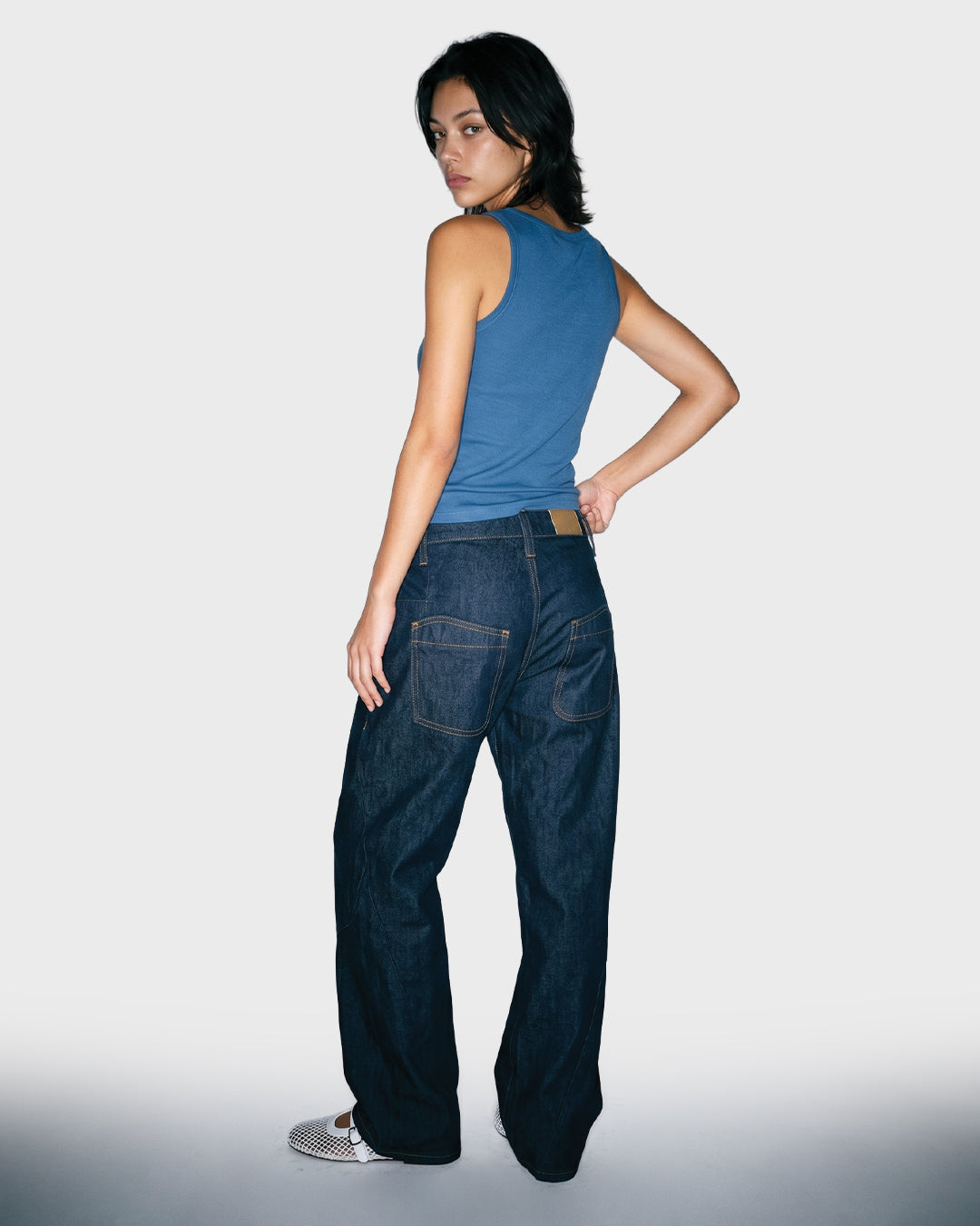 Rib Button Tank