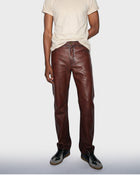 Pantaloni in pelle color sangue di bue
