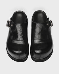 Genba Buckle Clog