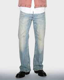 Light Wash Frayed Jeans