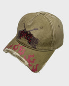 Cappellino con visiera tagliata a fiamma