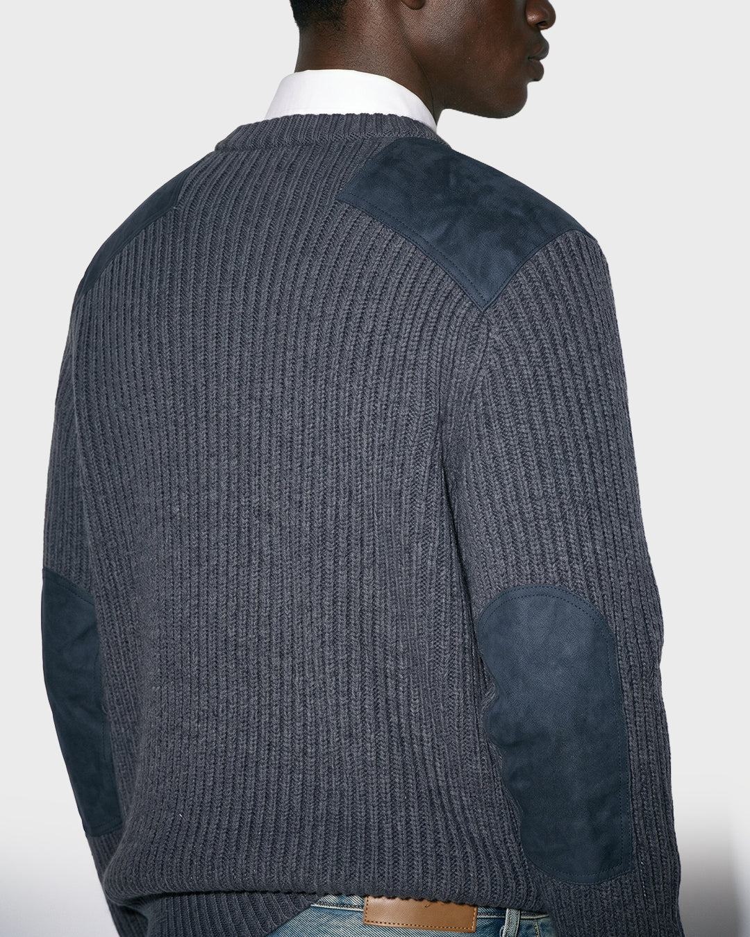 Maglione pullover in maglia a trecce