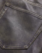 Pantalón de cuero color sangre de buey