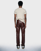 Pantaloni in pelle color sangue di bue