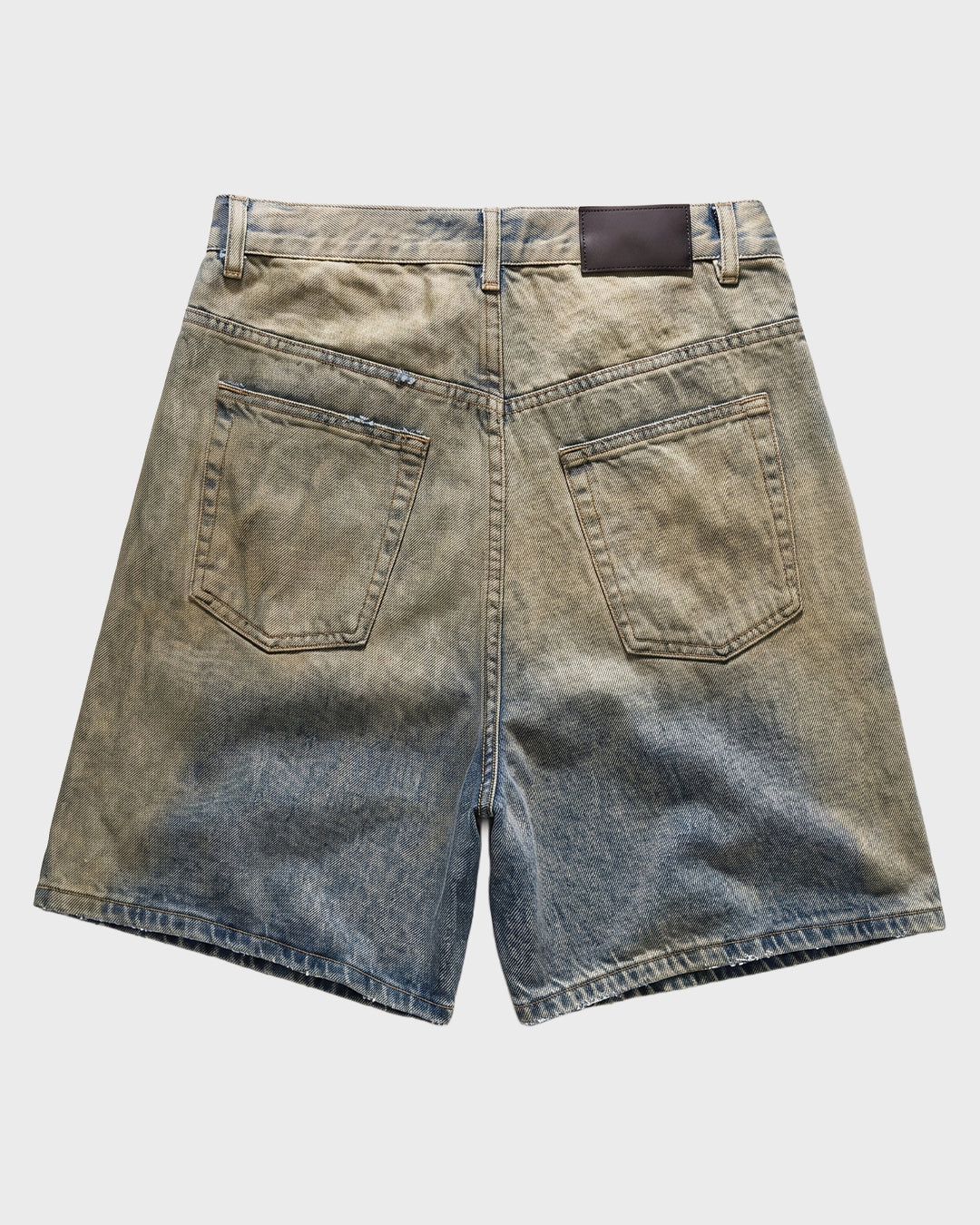 Shorts ampi in denim tinto in capo