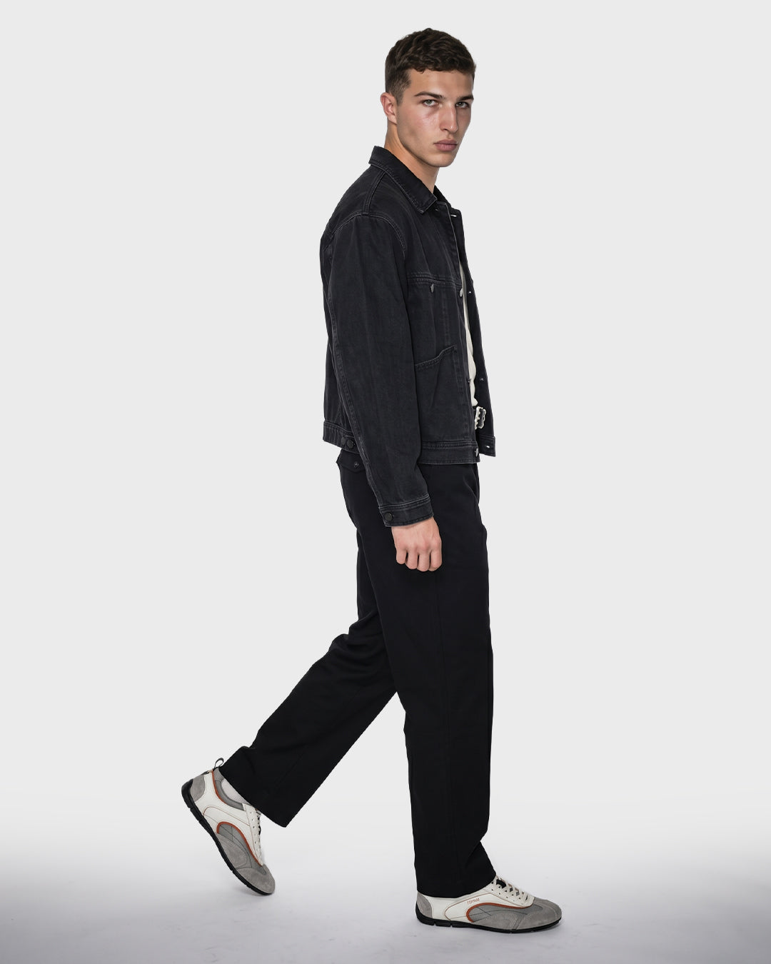 Il pantalone neutro