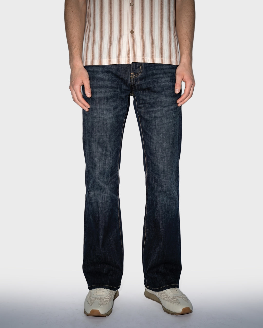 Vaqueros bootcut Midnight Wash
